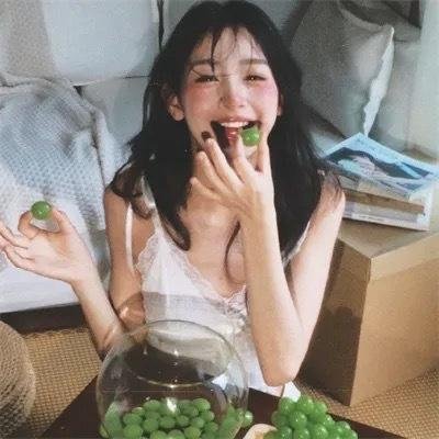 湖泊上的日出